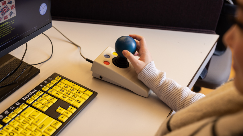 Accessible keyboard and mouse